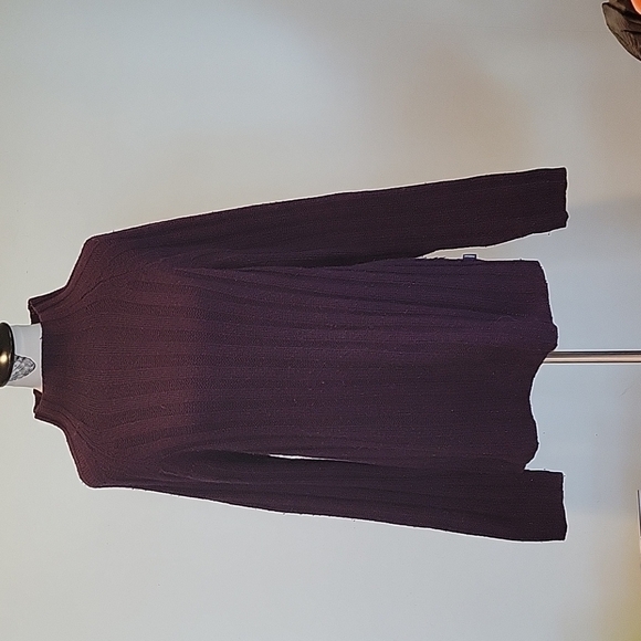 American OUTFITTERS burgundy and black lambswool mock sweater.  Size is XXL - Picture 1 of 6